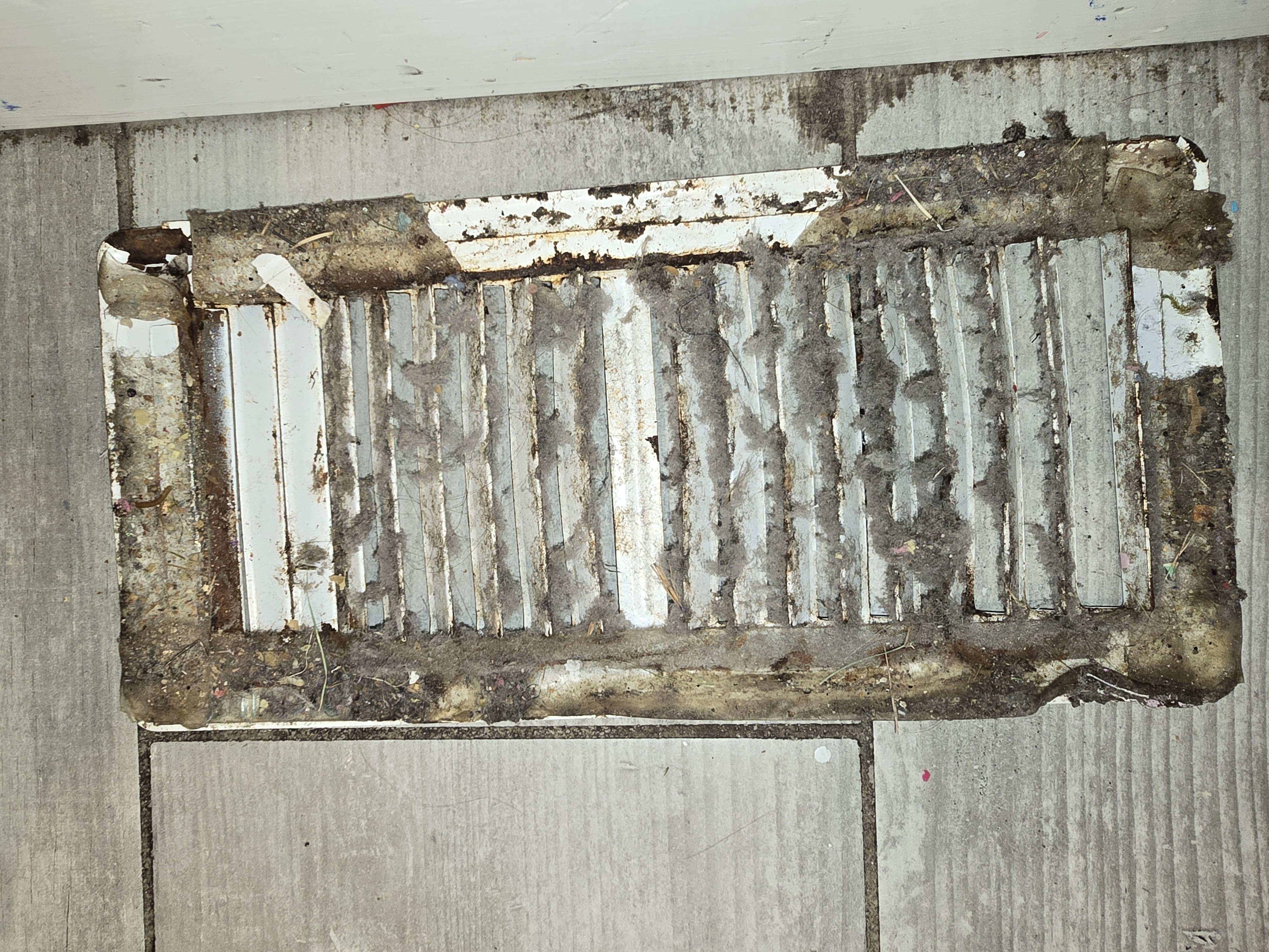 Warning signs you need air duct cleaning services Bay Ridge NY